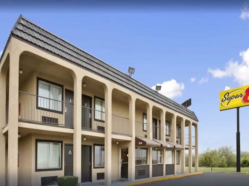 Super 8 By Wyndham Fort Worth Tx Exterior photo