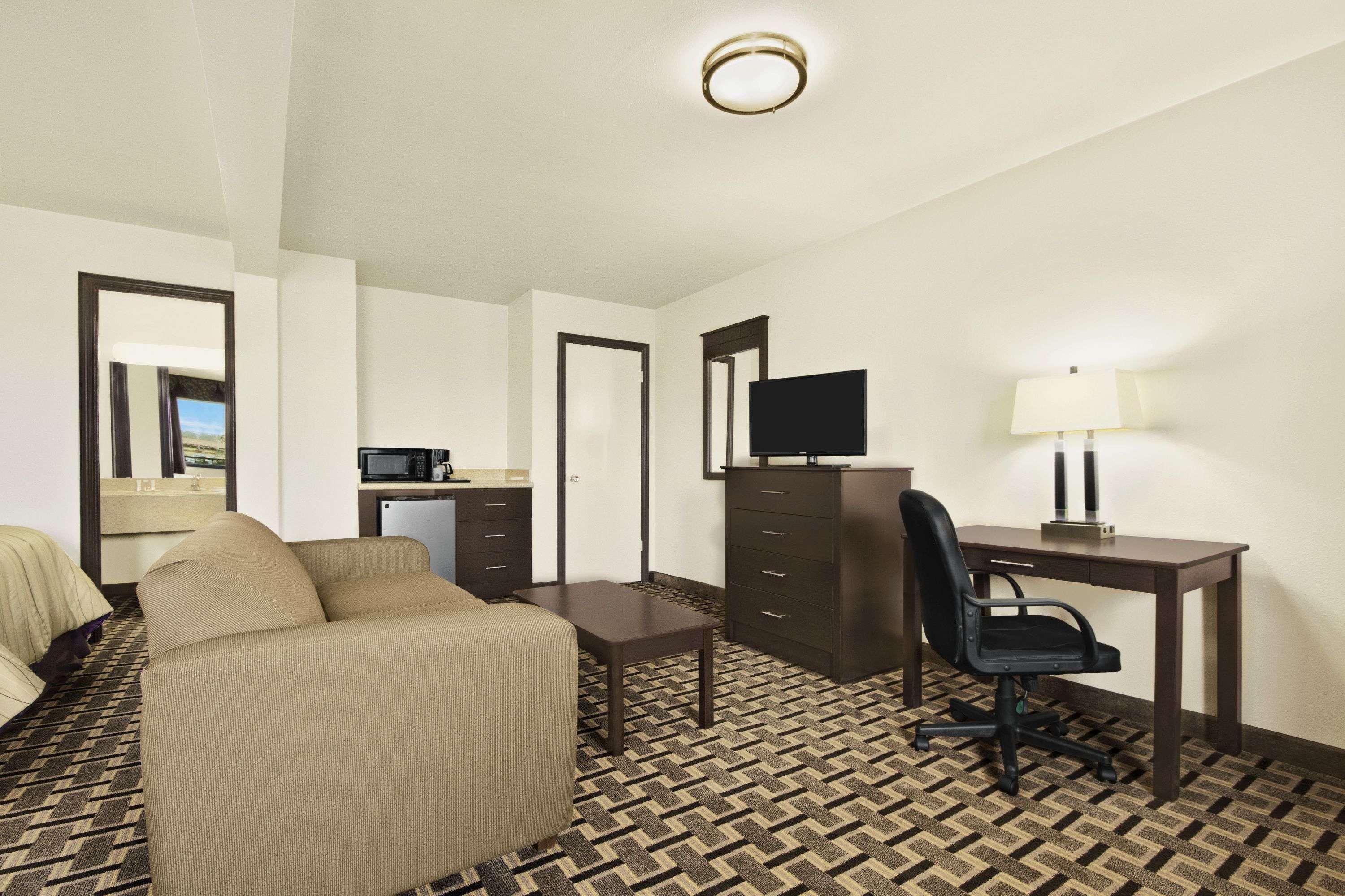 Super 8 By Wyndham Fort Worth Tx Exterior photo